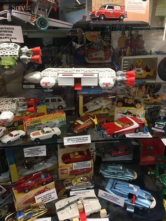 Brooks Collectables and Toy Museum